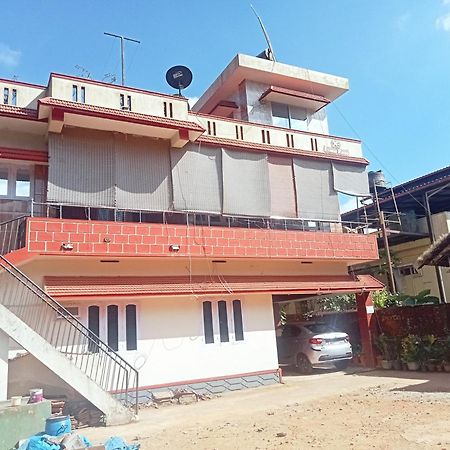 Eshwarkrupa Homestay Madikeri Eksteriør bilde