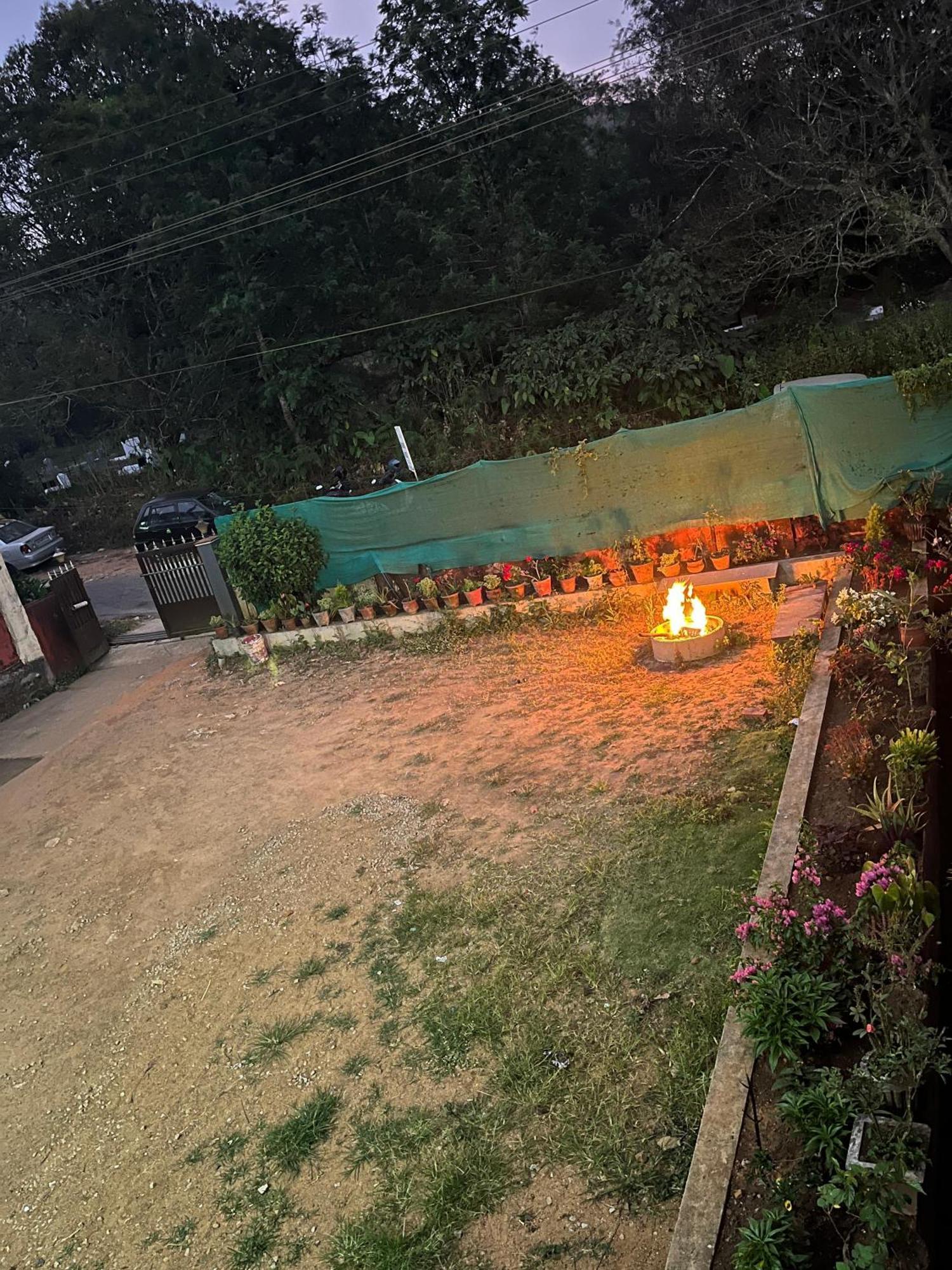 Eshwarkrupa Homestay Madikeri Eksteriør bilde