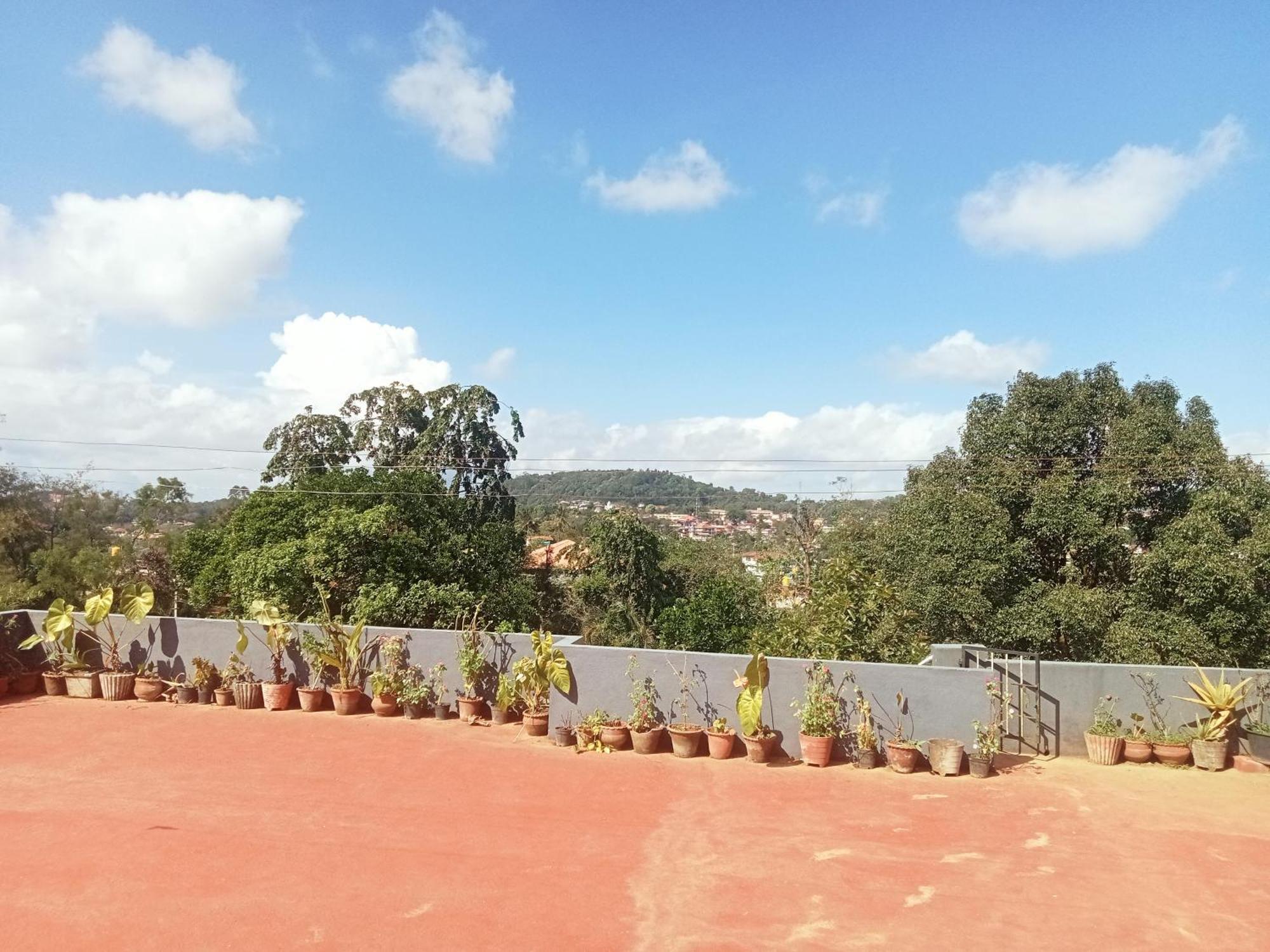Eshwarkrupa Homestay Madikeri Eksteriør bilde